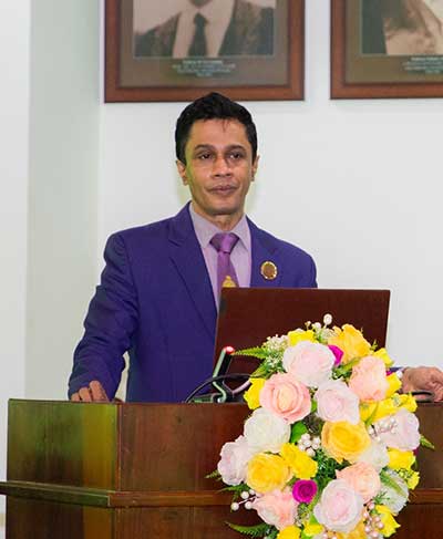 Professor Indika Mahesh Karunathilake Assumes Duties as the 20th Vice Chancellor of the University Professor Indika Mahesh Karunathilake Assumes Duties as the 20th Vice Chancellor of the University
