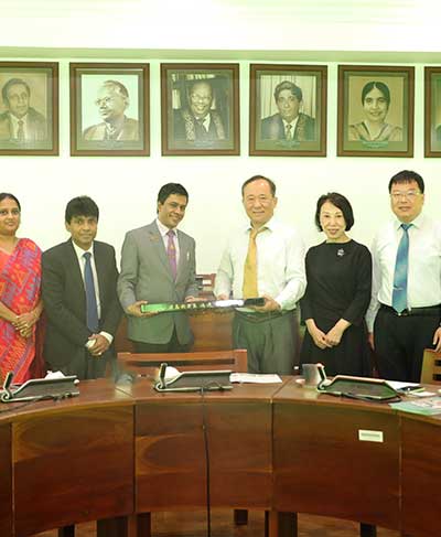 Beijing Language and Culture University delegation visits the University of Colombo Beijing Language and Culture University delegation visits the University of Colombo