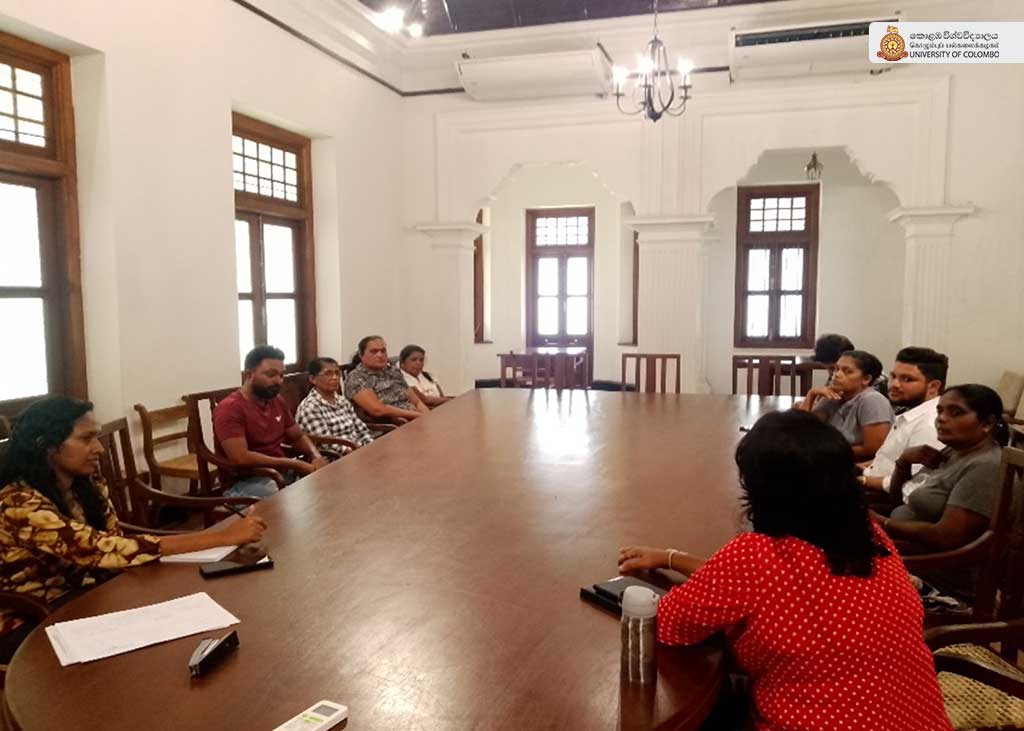 On January 13, 2026, Dr Jinendra Dissanayake, Acting Director of the CEI, led a meeting for cleaning staff aimed at reducing plastic and polythene consumption within the university.