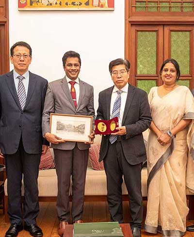 Delegation from Central China Normal University Focuses on Strengthening Bilateral Collaboration Delegation from Central China Normal University Focuses on Strengthening Bilateral Collaboration