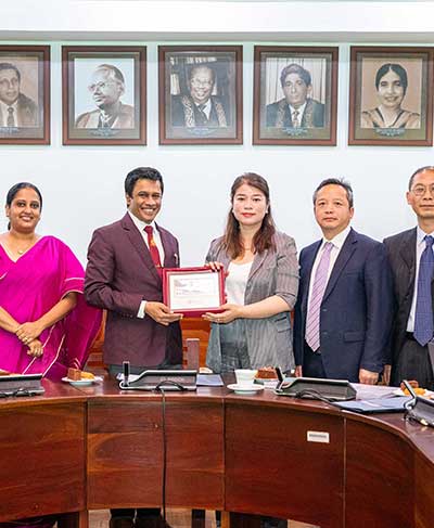 Fudan University and University of Colombo Explore Future Collaborations