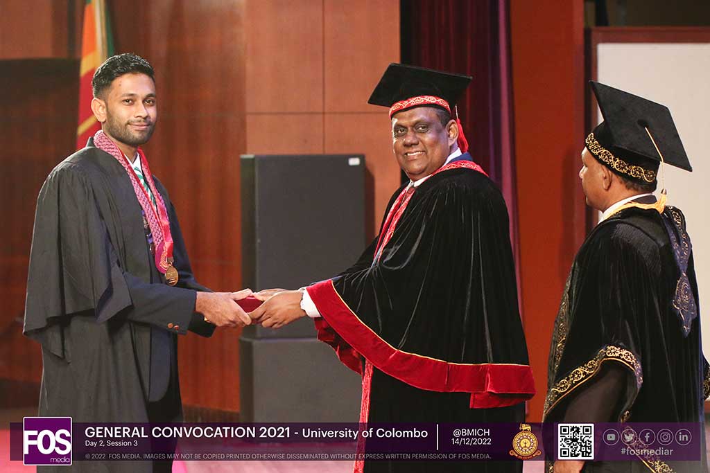 general-convocation-2021-student-of-the-year-ai-nilaweera
