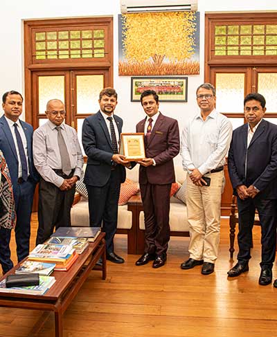 Official Visit by Delegation from Bangladesh to Strengthen Urban Health Partnerships Official Visit by Delegation from Bangladesh to Strengthen Urban Health Partnerships