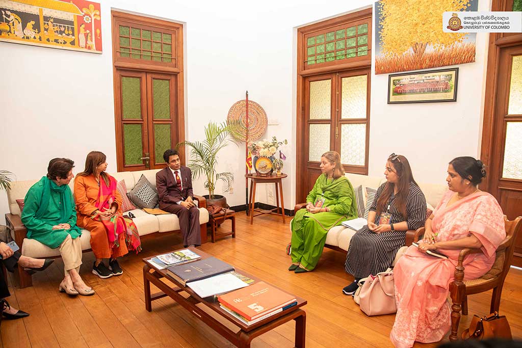 Pakistani Educational Delegation Visits University to Explore Academic Partnerships