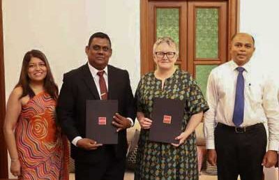Signing MoU between University of Colombo and the ACCA