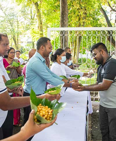 Staff Community Organises Annual Poson Kadala Dansala for the Fourth Consecutive Year Staff Community Organises Annual Poson Kadala Dansala for the Fourth Consecutive Year