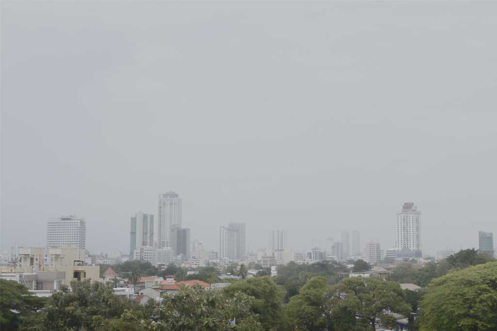 Sudden unexpected drop of air quality in Sri Lanka | University of ...