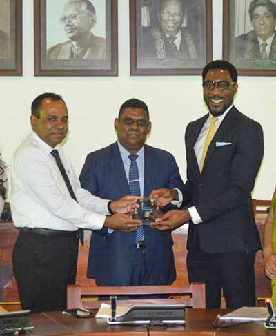 The United Nations Population Fund (UNFPA) for Sri Lanka, Mr. Kunle Adeniyi visited the University of Colombo